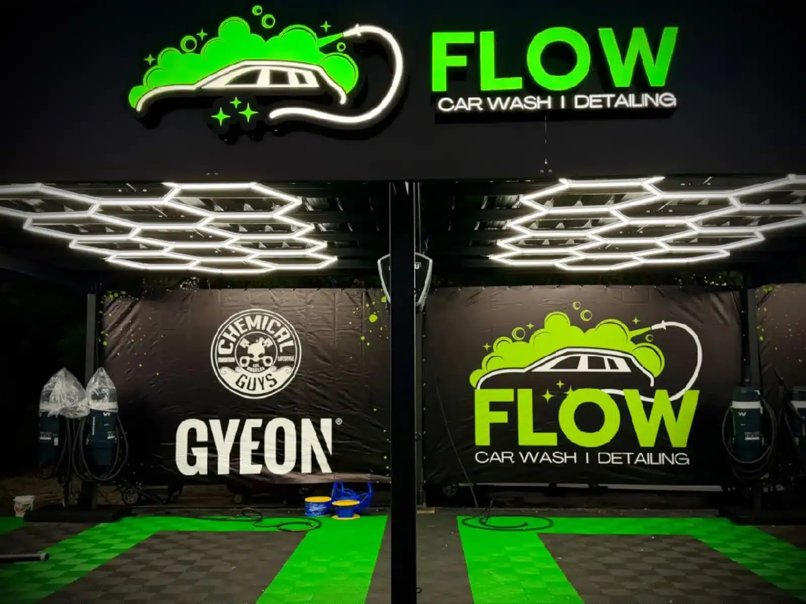 Flow Car Wash at Mahogany: make your car shine in barely an hour!