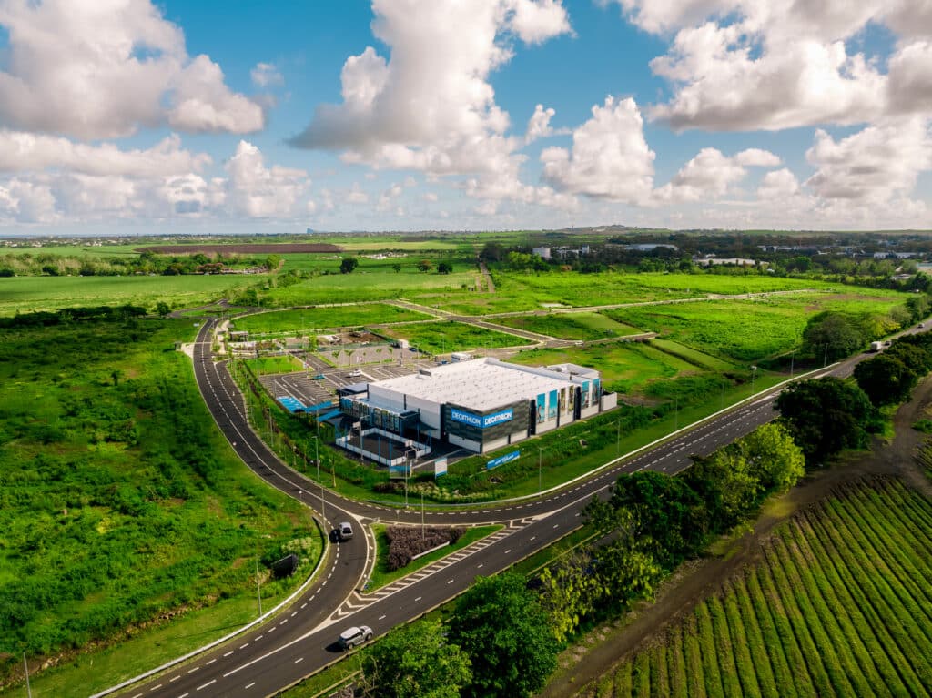 Beau Plan - Business District